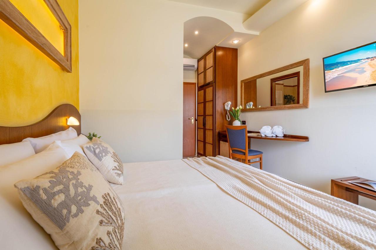 Hotel Smeraldo Cesenatico Eksteriør billede