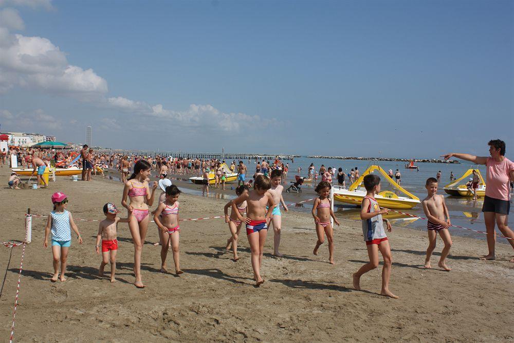 Hotel Smeraldo Cesenatico Eksteriør billede
