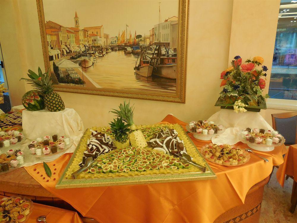 Hotel Smeraldo Cesenatico Eksteriør billede