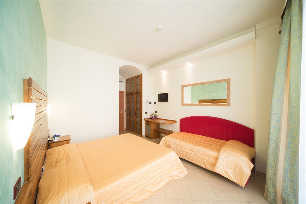 Hotel Smeraldo Cesenatico Eksteriør billede