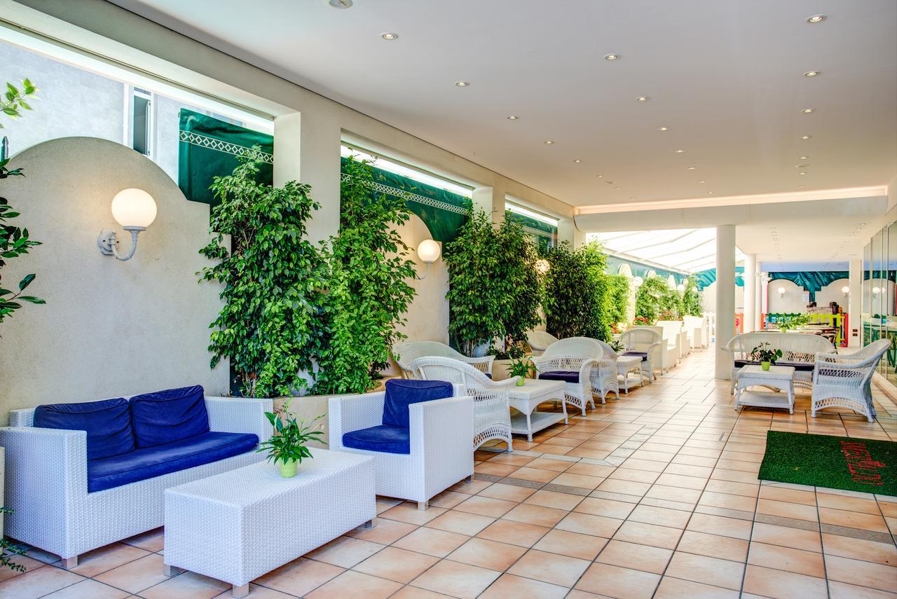 Hotel Smeraldo Cesenatico Eksteriør billede